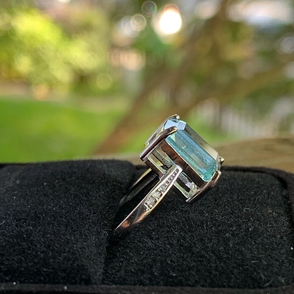 STERLING SILVER MARCH BIRTHSTONE RING - Picture 4 of 8